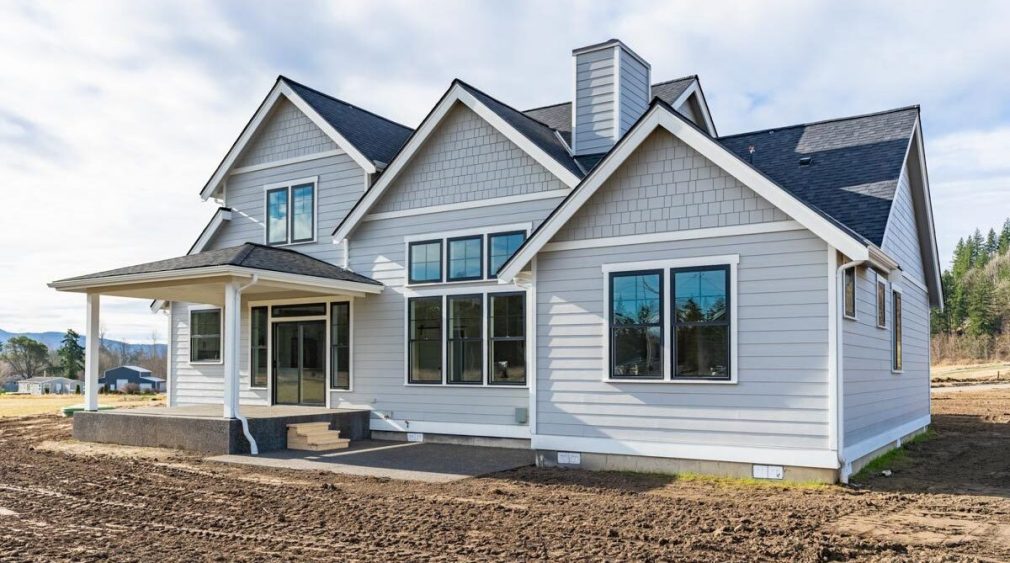 Exterior home siding - installation and repair cost of James Hardie, cedar, vinyl siding in Savannah, GA